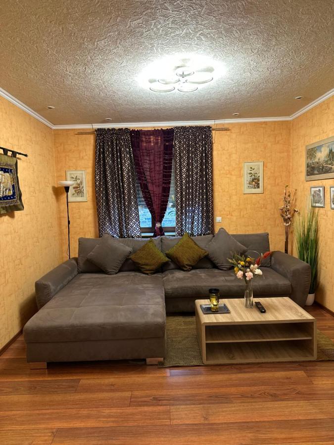 T&T Ferienwohnung Rheinbrohl Eksteriør bilde